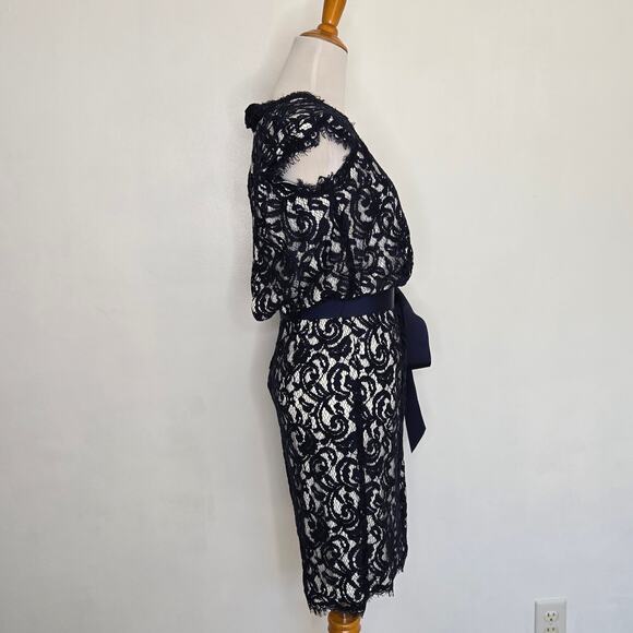 Tadashi Shoji Lace Cocktail Dress Navy Cap Sleeve Tie Waist Event Women 2 - Picture 3 of 13
